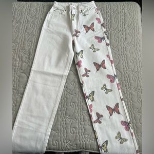 90’s High Rise Boyfriend Denim, Off White With Butterflies, Size 25 Long